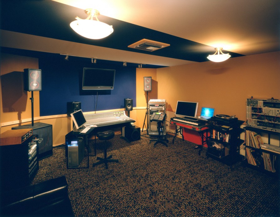 Track Record Studio : Steven Klein’s Sound Control Room, Inc.